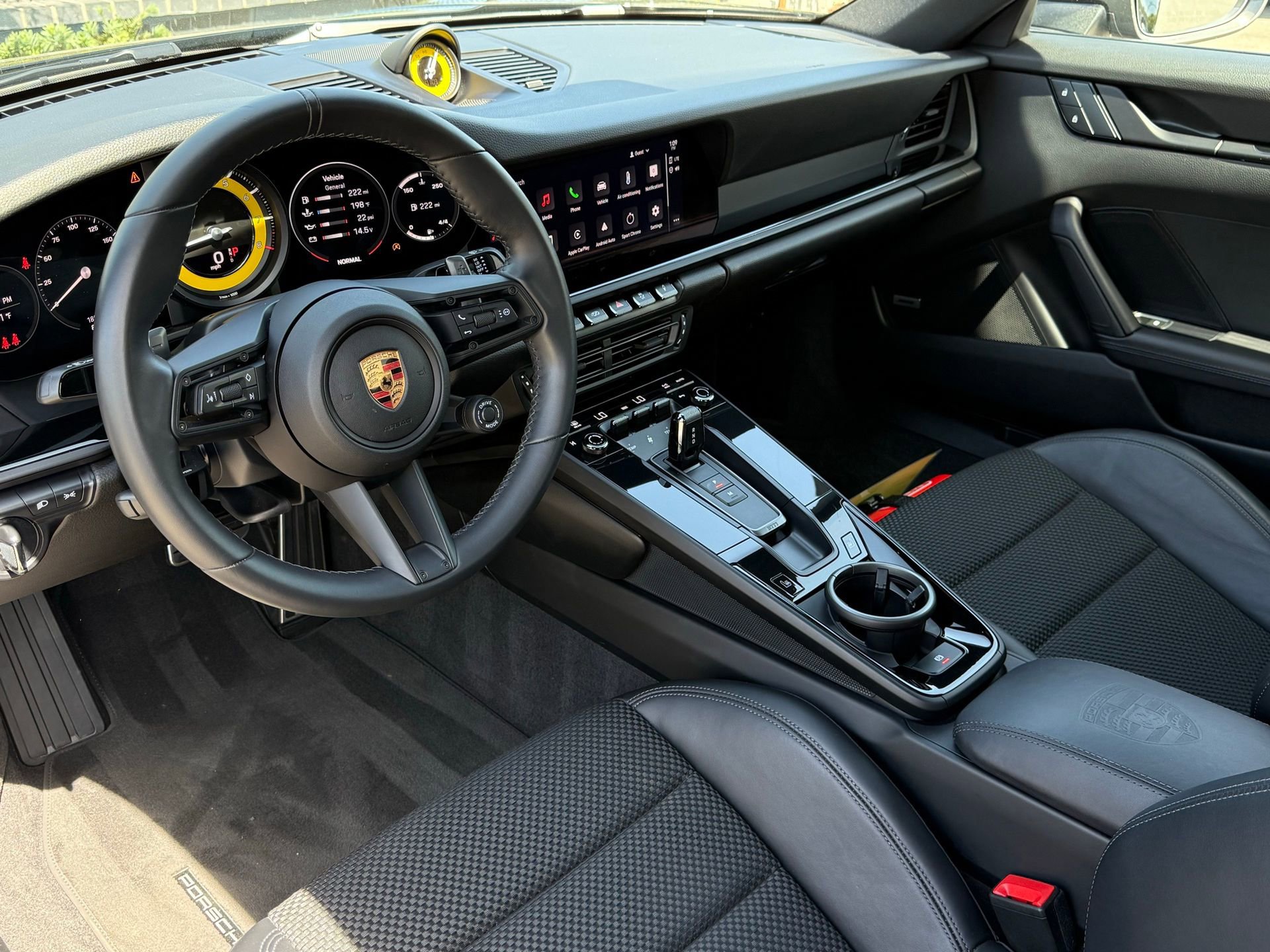 Certified 2024 Porsche 911 Carrera T image 4