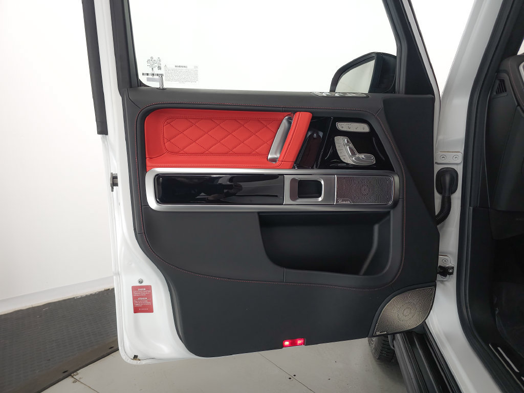 Used 2025 Mercedes-Benz G 63 AMG 4MATIC image 5