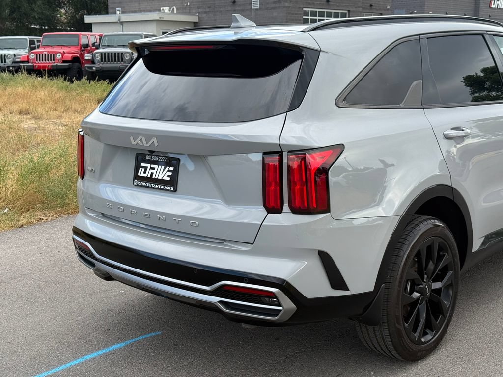Used 2022 Kia Sorento SX Prestige AWD/4WD image 9