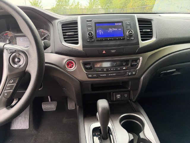 Used 2019 Honda Ridgeline Sport image 20