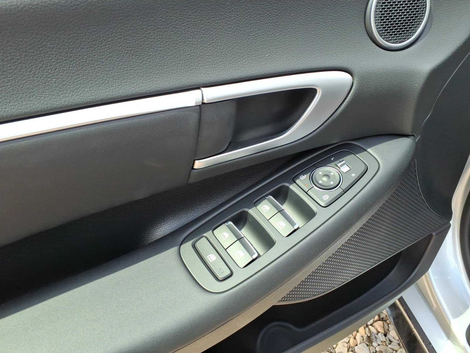 New 2026 Hyundai Sonata SEL AWD/4WD image 7