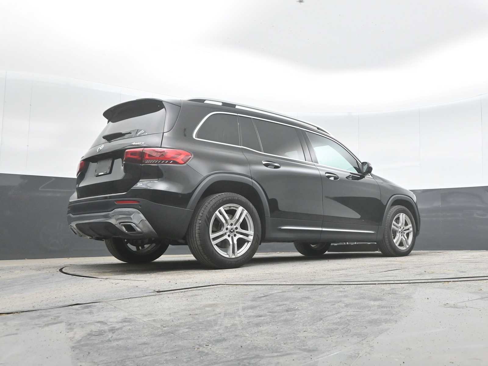 Used 2021 Mercedes-Benz GLB 250 4MATIC image 33