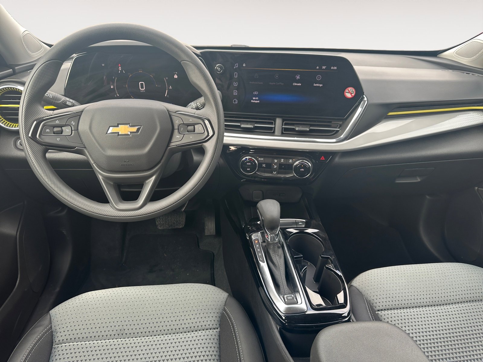 Used 2026 Chevrolet Trax LT image 10