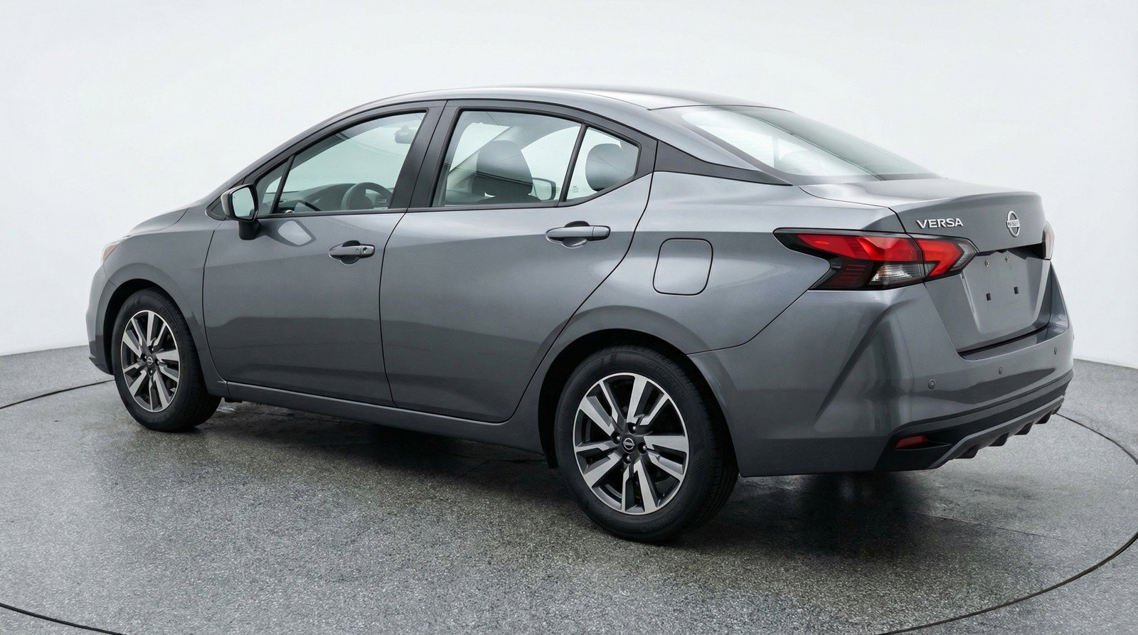 Used 2025 Nissan Versa SV FWD image 6