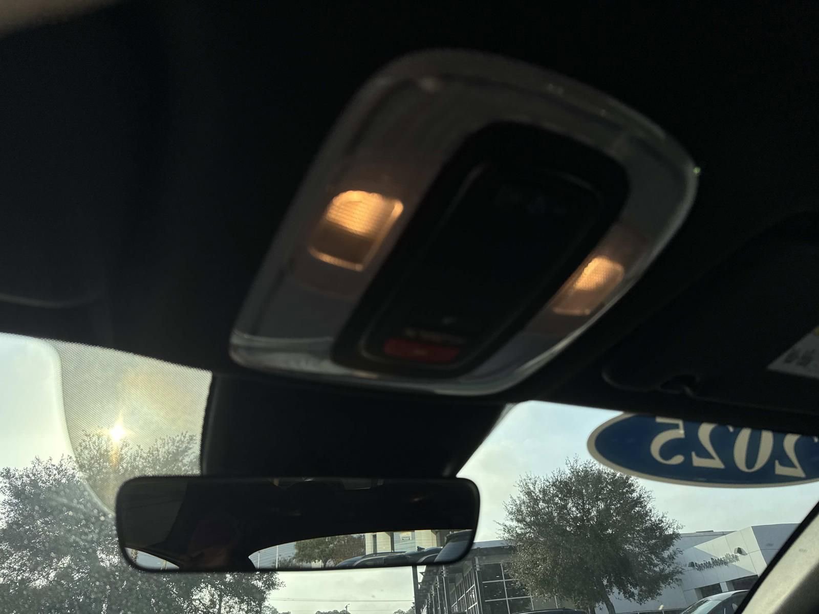 Used 2025 Hyundai Elantra N Base image 24