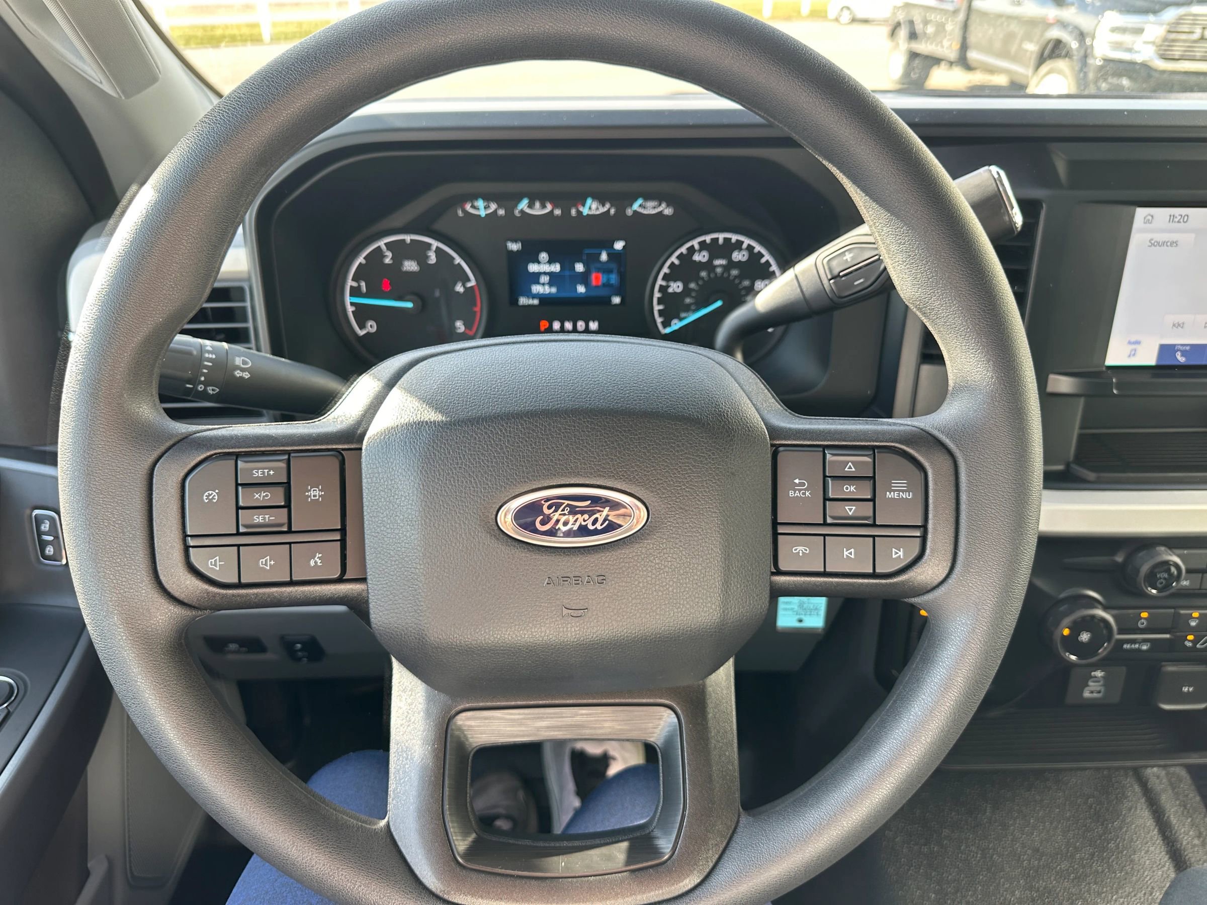 Used 2025 Ford F350 XLT w/ XLT Value Package image 16