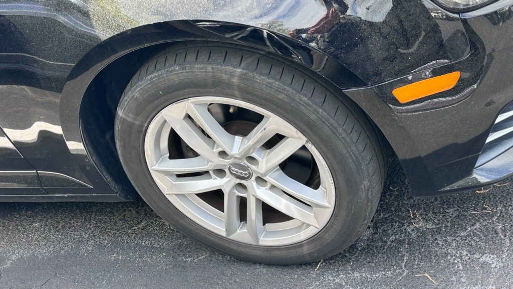 Used 2017 Audi A4 2.0T Ultra Premium image 4