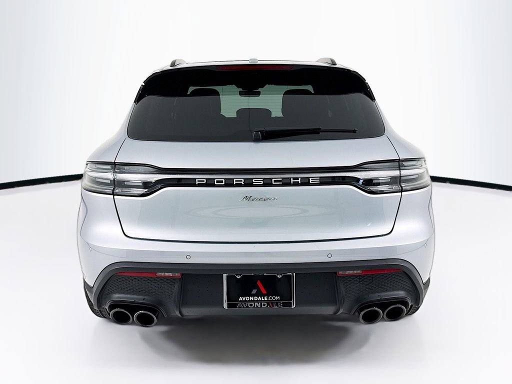 Certified 2023 Porsche Macan Turbo image 10