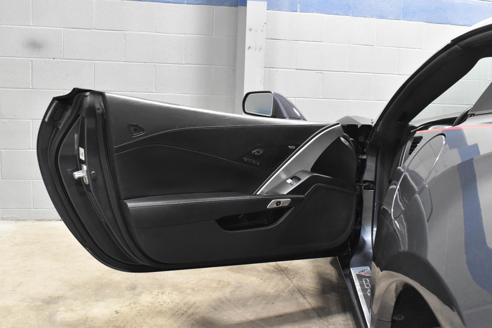 Used 2014 Chevrolet Corvette Stingray Coupe w/ 3LT Preferred Equipment Group image 5