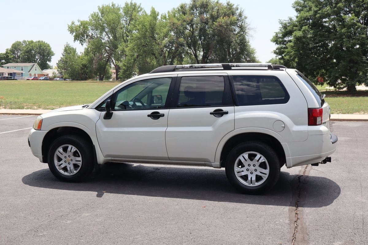 Used 2008 Mitsubishi Endeavor LS AWD/4WD image 8