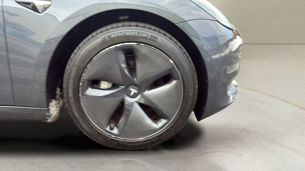 Used 2018 Tesla Model 3 Long Range image 20
