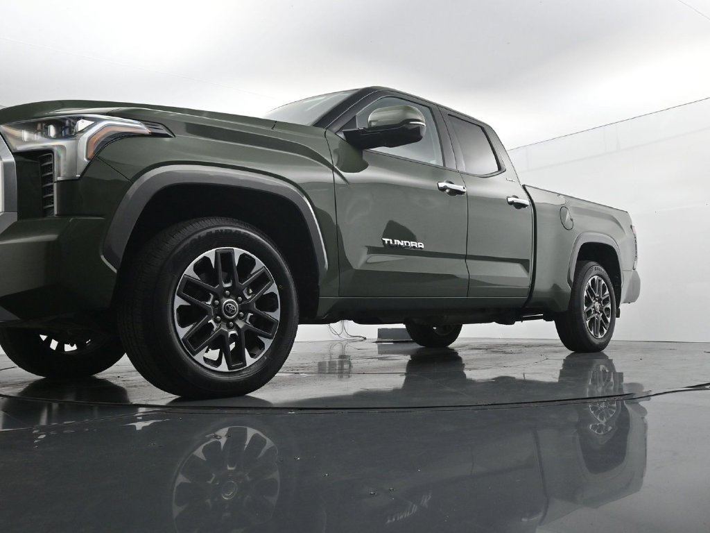 Used 2022 Toyota Tundra Limited AWD/4WD image 34