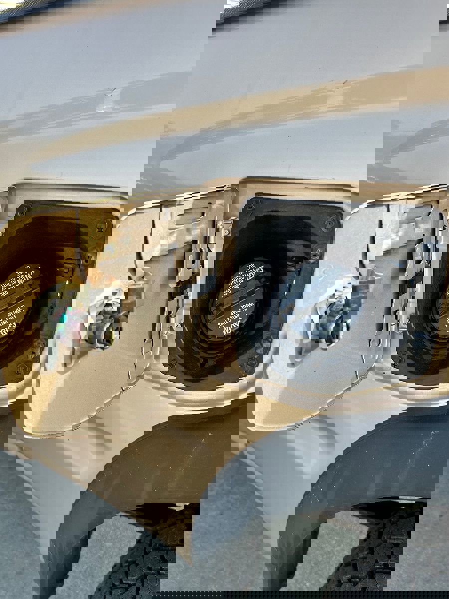 Used 1999 Toyota Tacoma 4x4 Xtracab V6 image 94