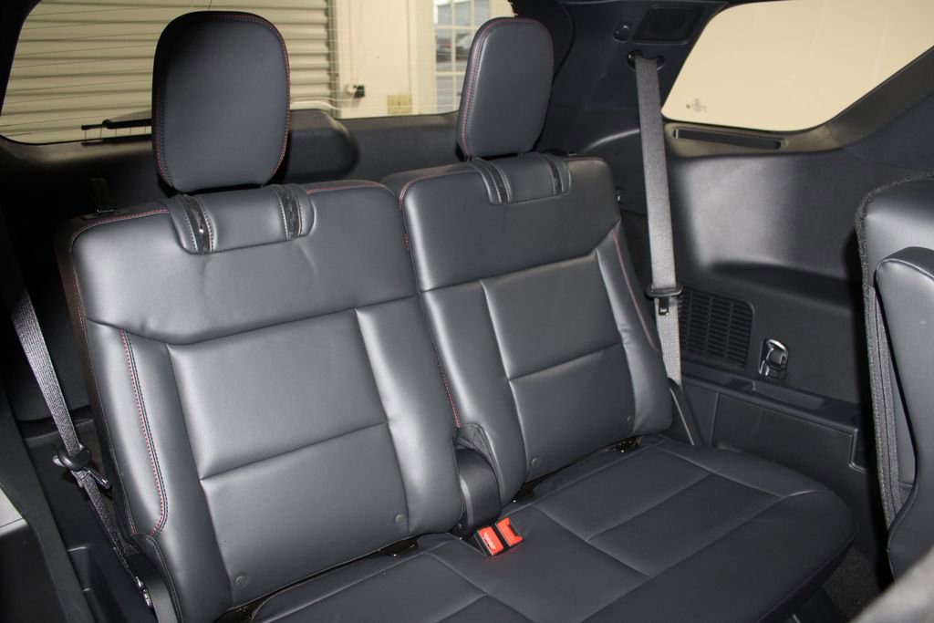 New 2026 Ford Explorer ST-Line w/ ST-Line Street Pack image 34