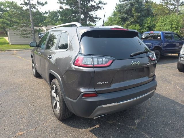 Used 2019 Jeep Cherokee Limited AWD/4WD image 5