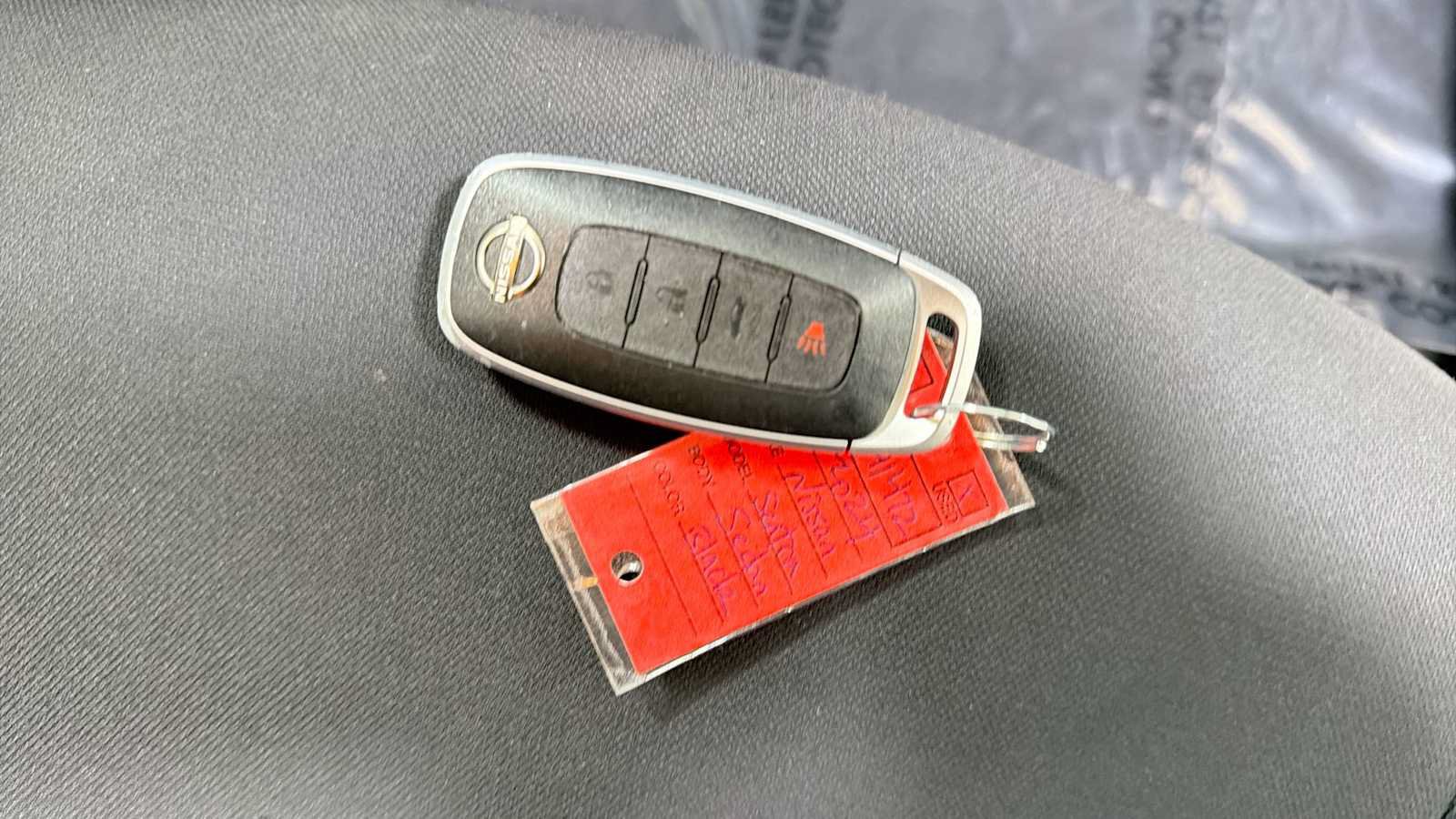 Used 2024 Nissan Sentra SV FWD image 30