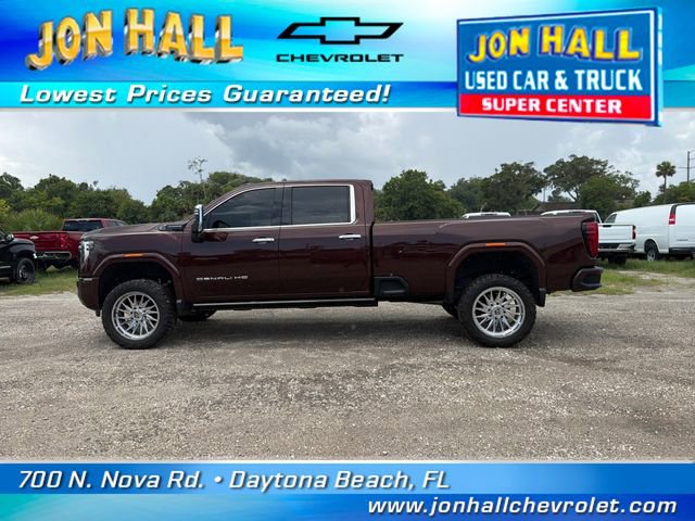 Used 2024 GMC Sierra 3500 Denali Ultimate AWD/4WD image 6
