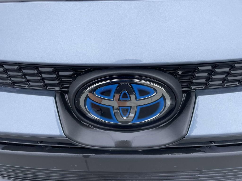 Used 2024 Toyota Corolla LE image 18