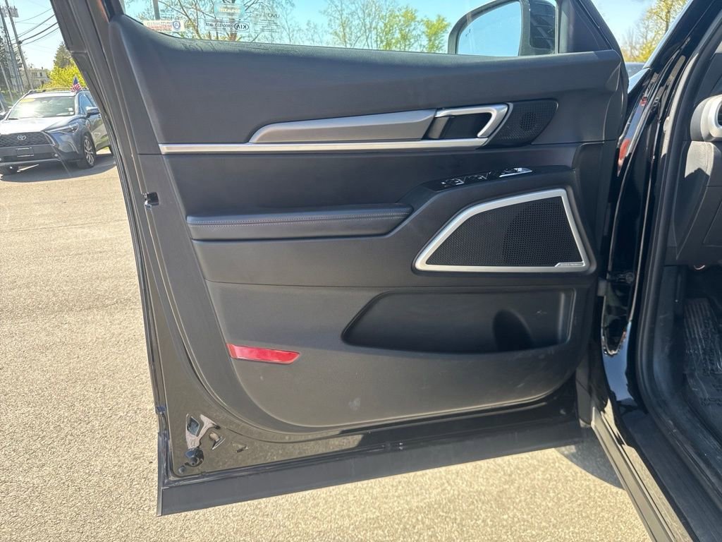 Used 2021 Kia Telluride LX AWD/4WD image 20