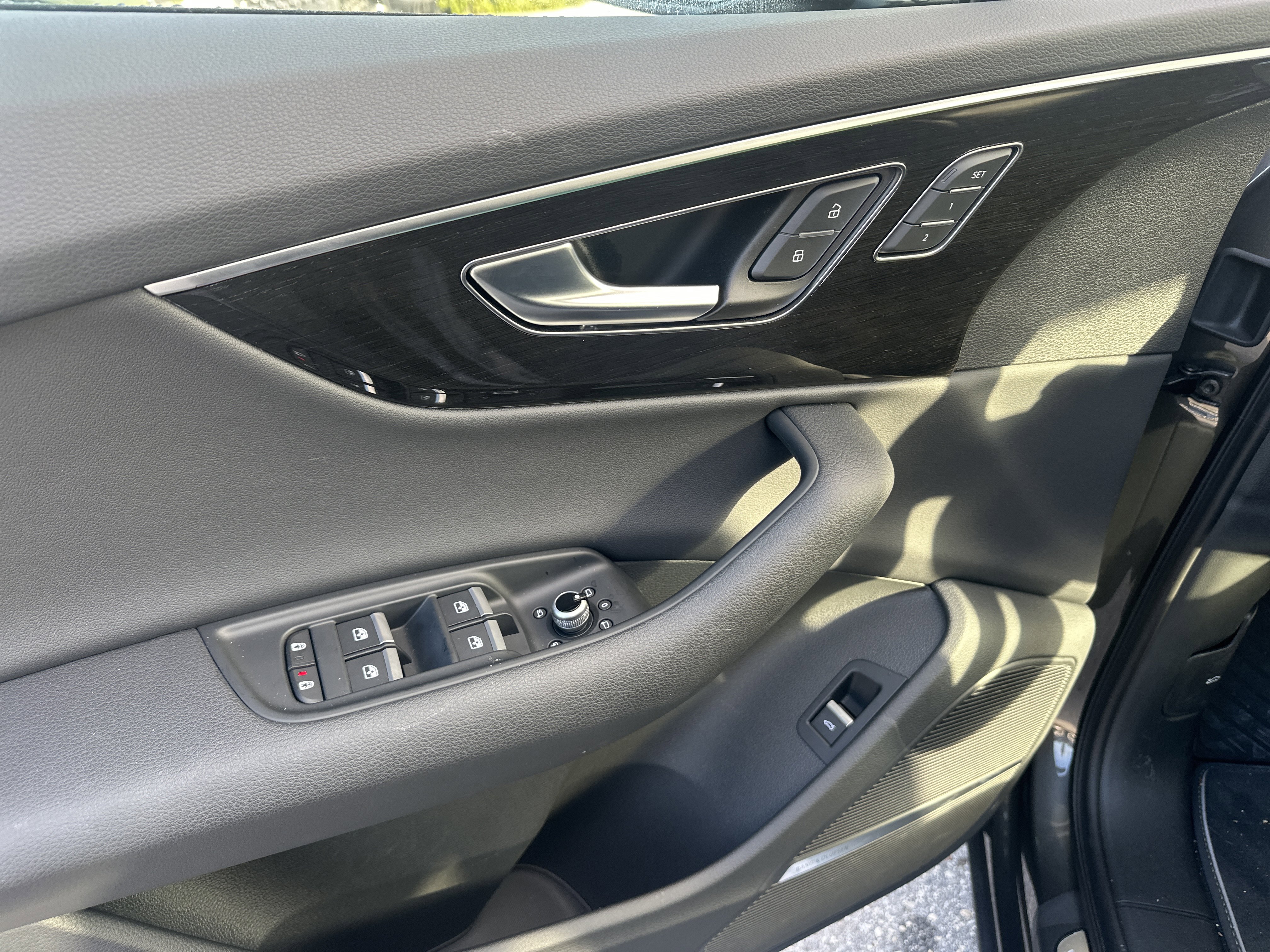 Used 2025 Audi Q7 2.0T Premium w/ Convenience Plus Package image 10