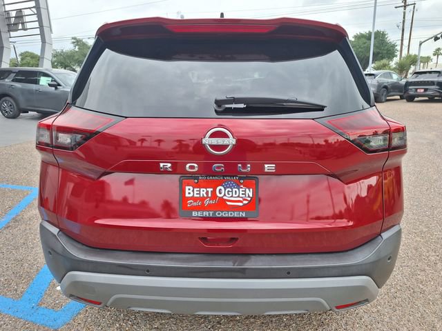 Certified 2023 Nissan Rogue S FWD image 5