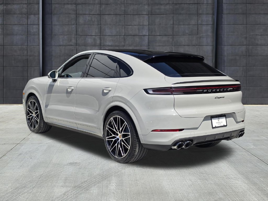 New 2026 Porsche Cayenne Coupe AWD/4WD image 3