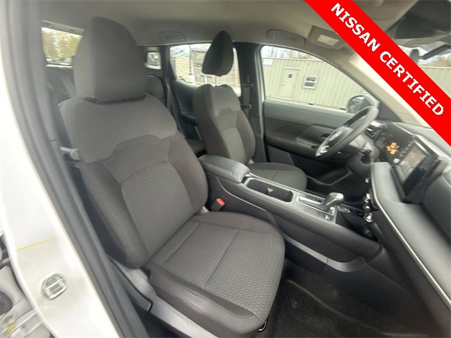 Used 2025 Nissan Kicks S image 23