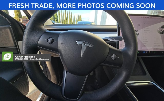Used 2022 Tesla Model Y Long Range AWD/4WD image 13