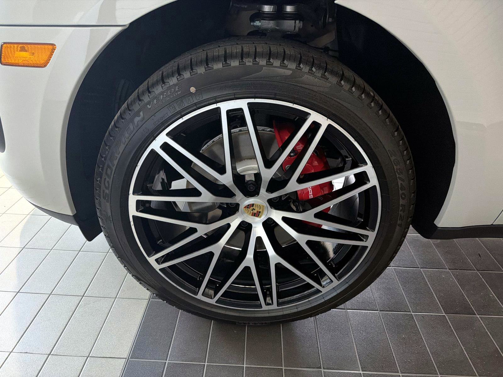 New 2026 Porsche Macan S image 12