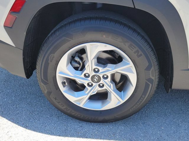 Used 2024 Hyundai Tucson SEL FWD image 5