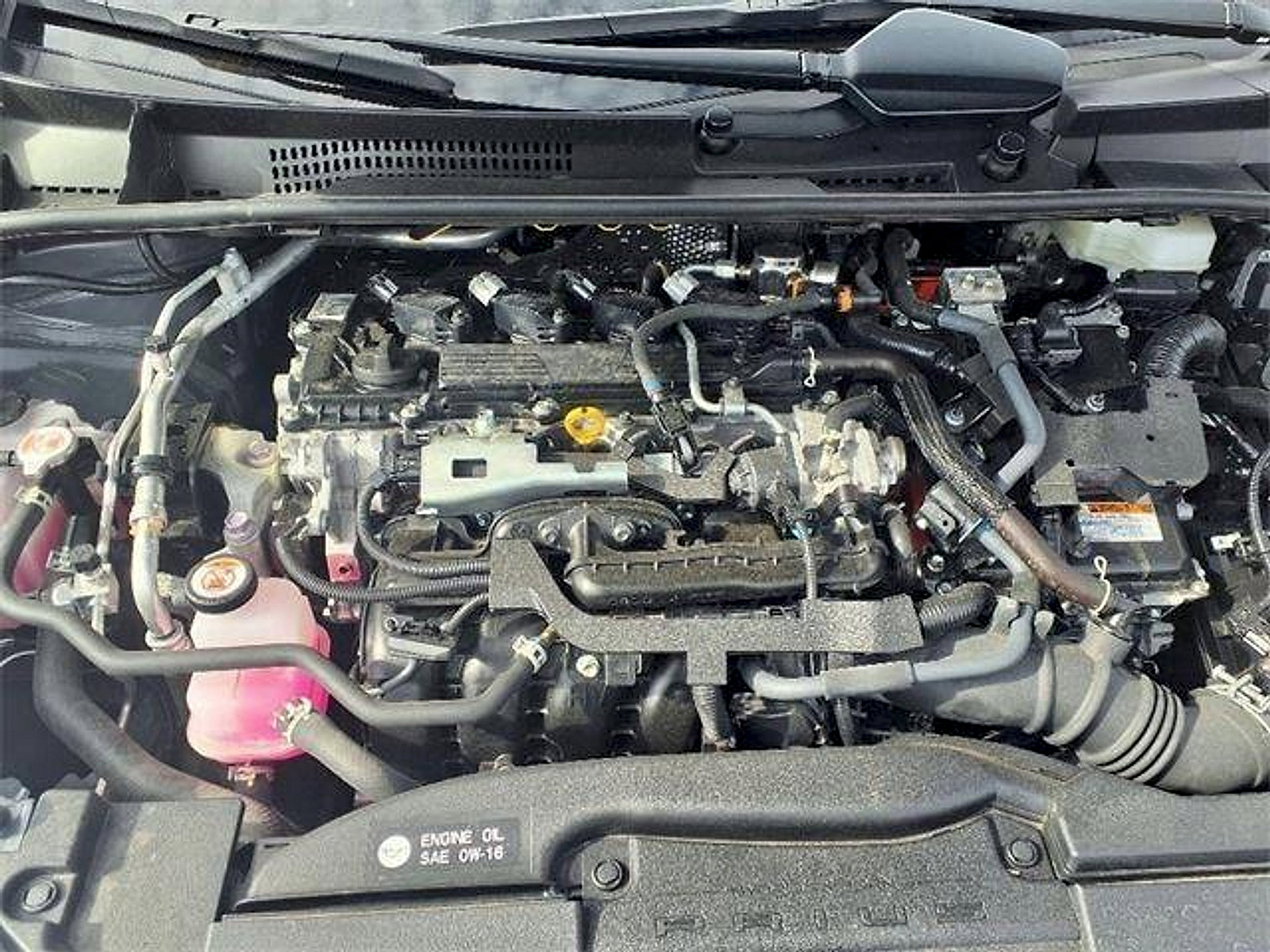Used 2024 Toyota Prius XLE FWD image 27