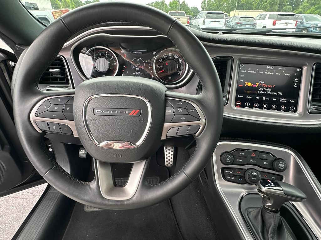 Used 2019 Dodge Challenger SXT w/ Plus Package RWD image 20