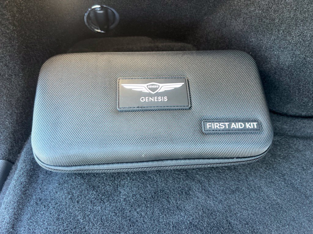 Used 2023 Genesis GV70 2.5T w/ Advanced Package AWD/4WD image 60