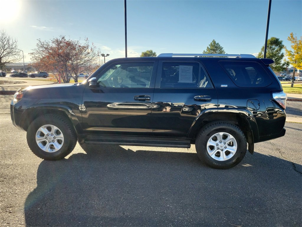 Used 2016 Toyota 4Runner SR5 image 8