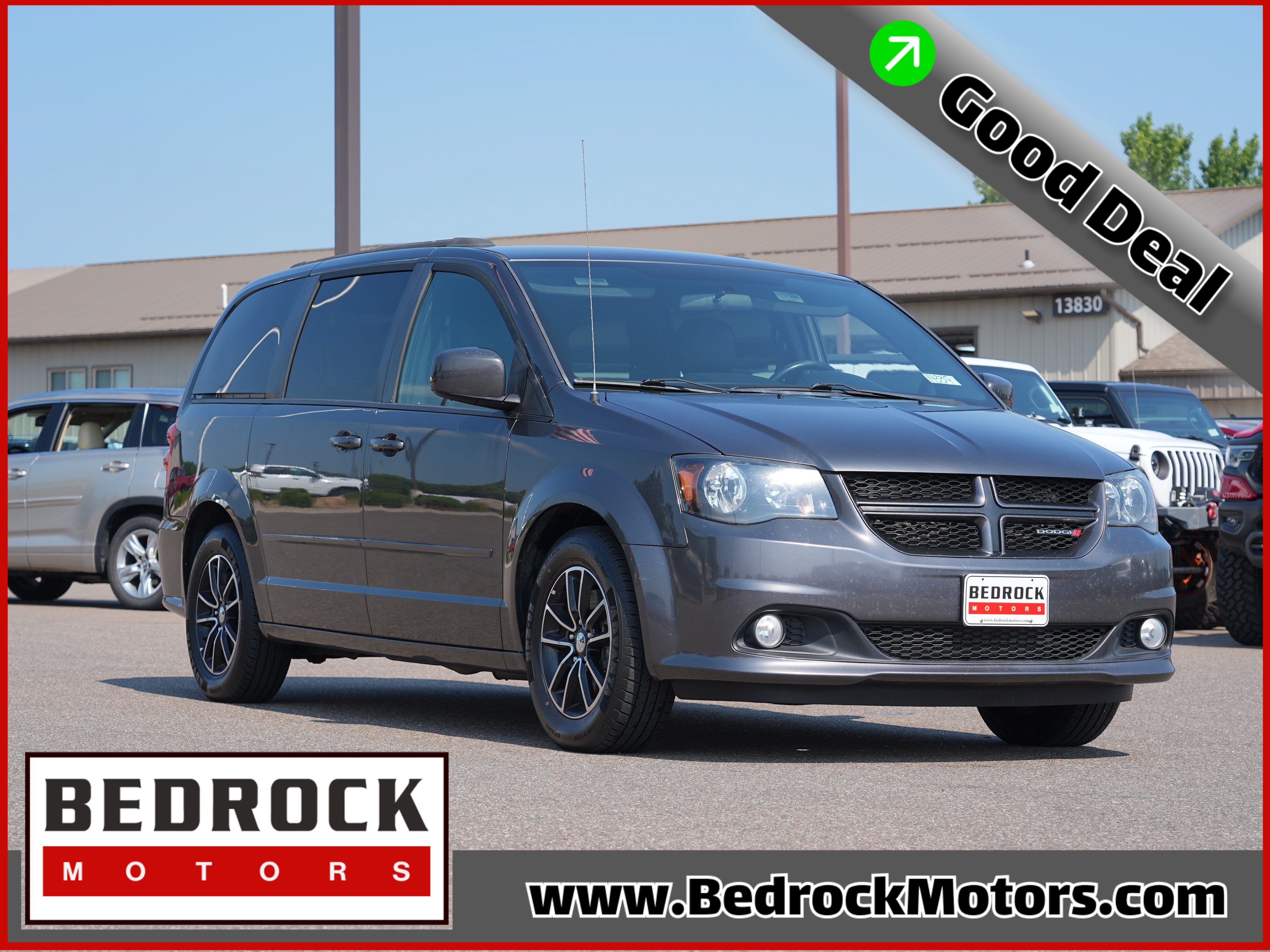 Used 2016 Dodge Grand Caravan R/T FWD image 1
