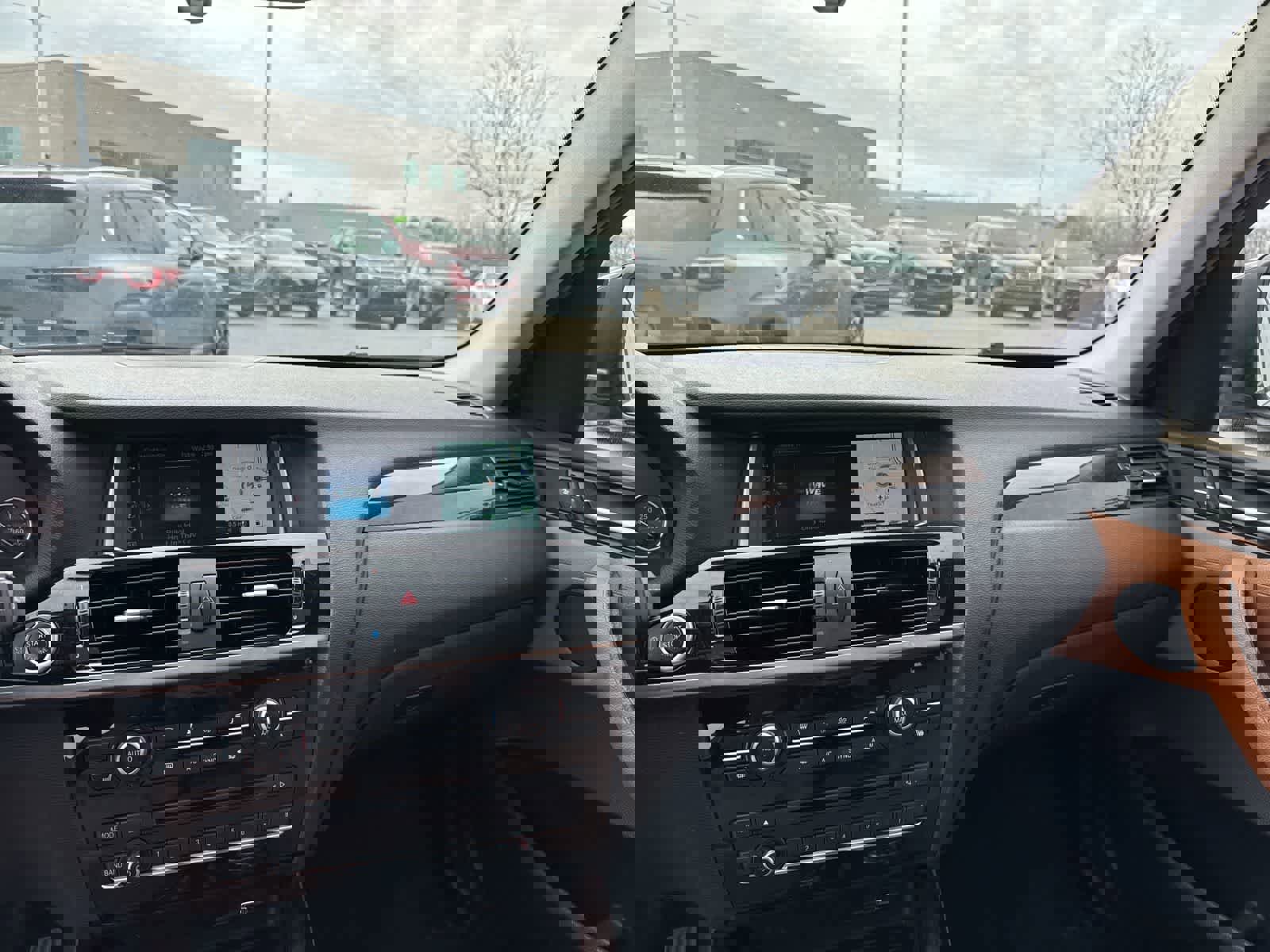 Used 2017 BMW X3 xDrive28i image 22