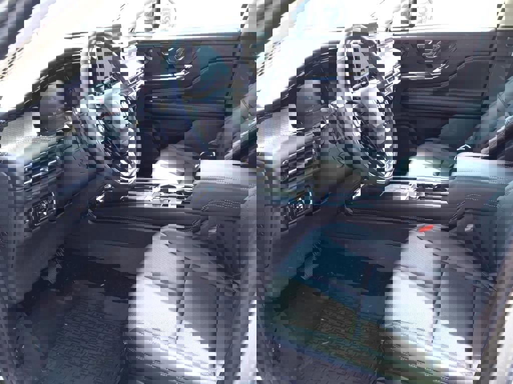 Used 2023 Lincoln Corsair Reserve w/ Equipment Group 202A image 32