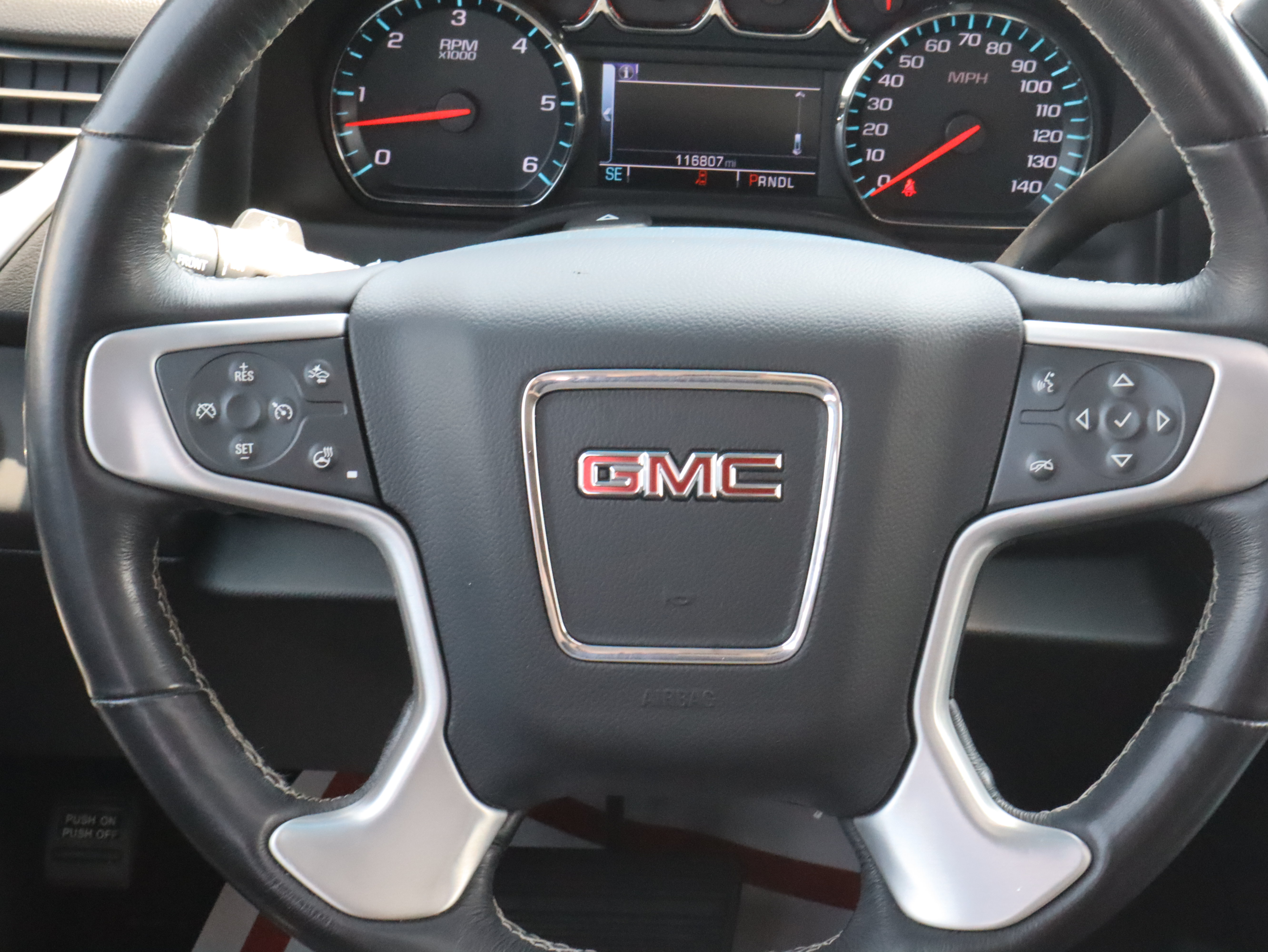 Used 2018 GMC Yukon SLT w/ Open Road Package AWD/4WD image 14