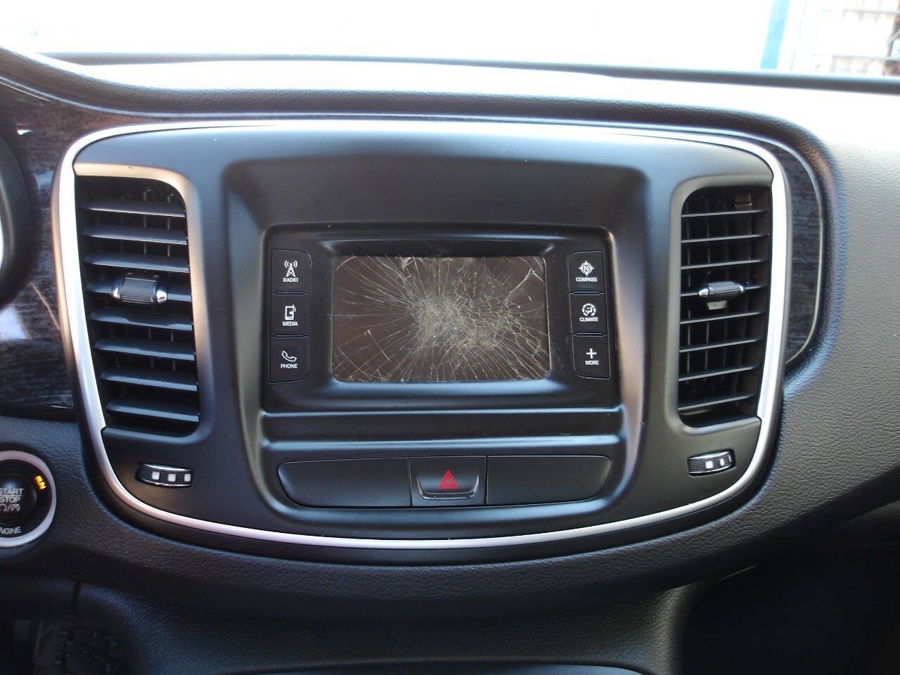 Used 2015 Chrysler 200 C FWD image 12