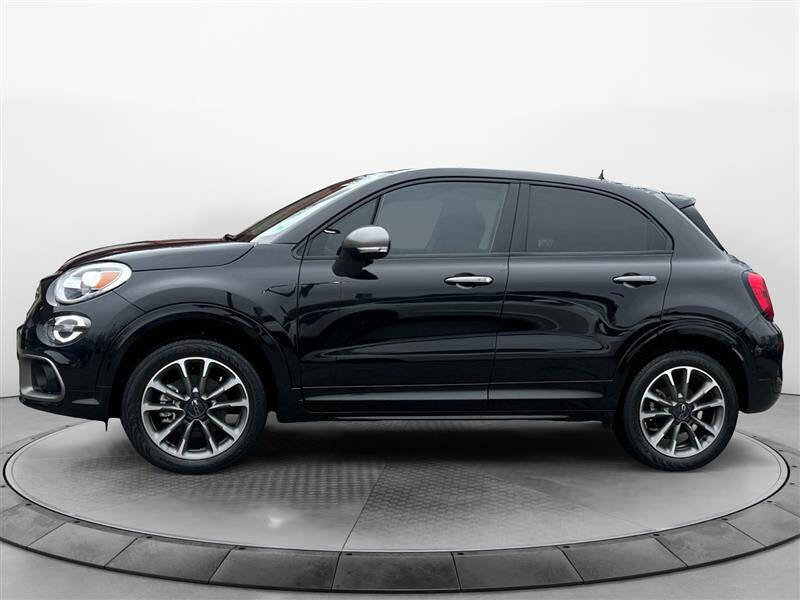 Used 2022 FIAT 500X Pop w/ Sport Appearance Package image 2