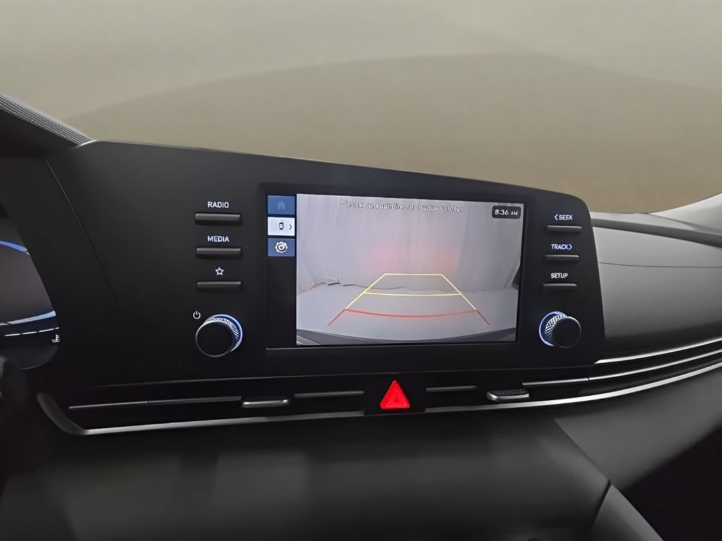 New 2026 Hyundai Elantra SE FWD image 32