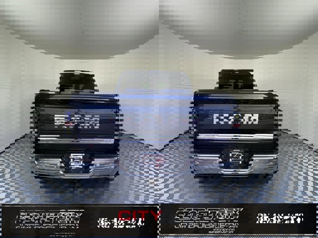 Used 2018 RAM 3500 Laramie Longhorn image 6