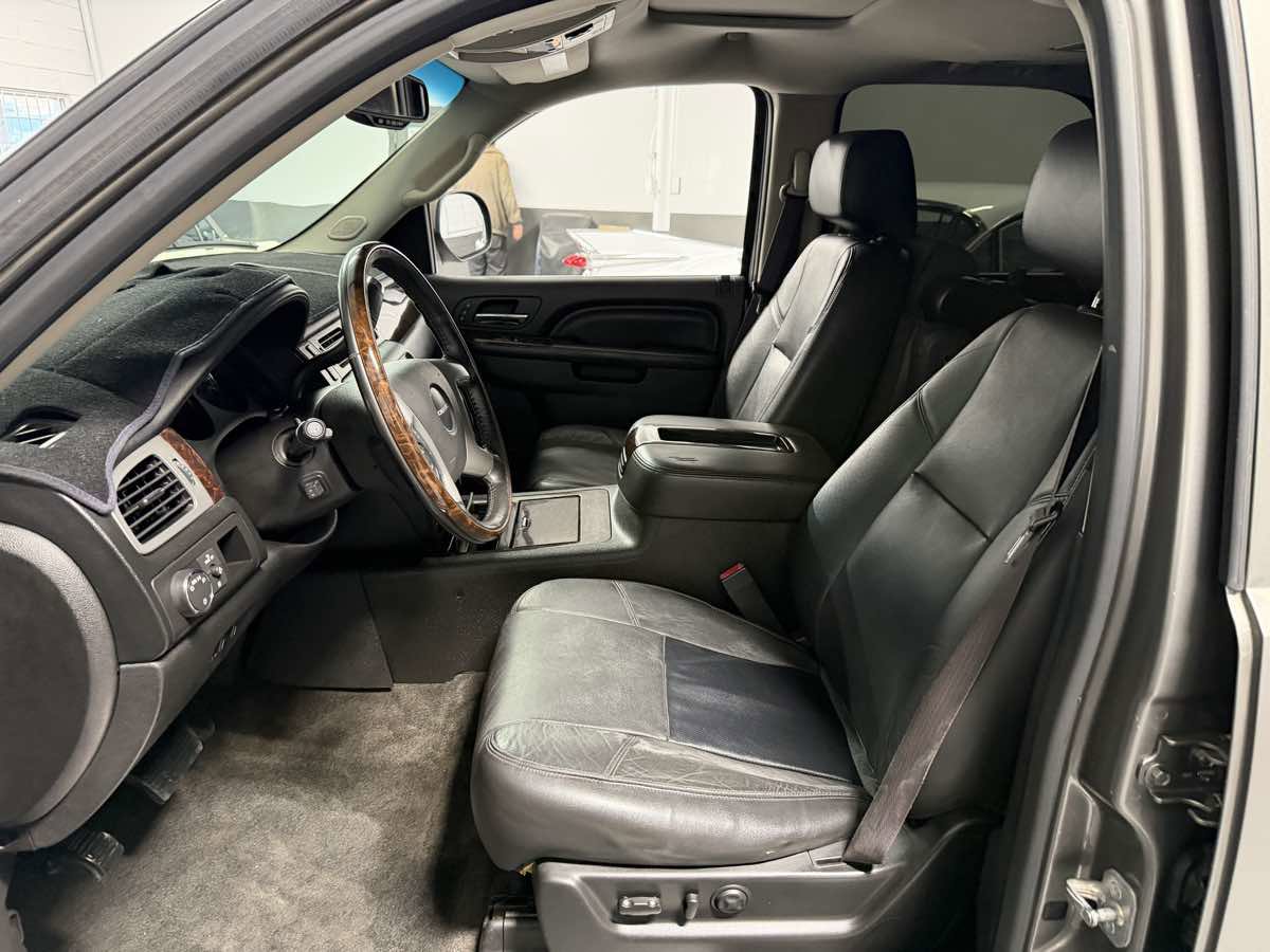 Used 2012 GMC Yukon Denali image 13