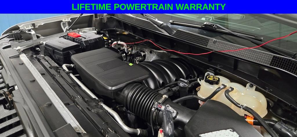 Used 2023 Chevrolet Silverado 2500 Custom w/ Custom Value Package image 3