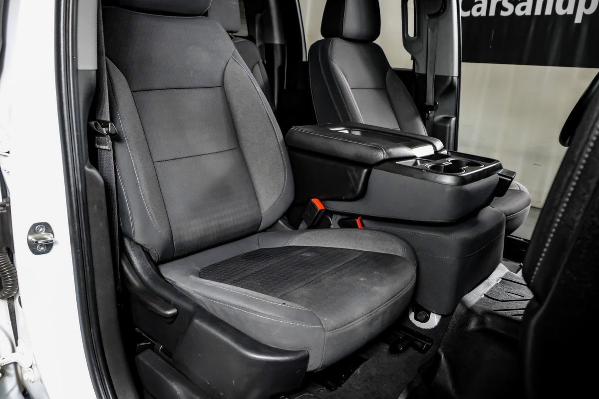Used 2021 Chevrolet Silverado 2500 LT w/ Fleet Comfort Package AWD/4WD image 30