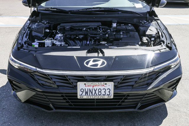 Certified 2026 Hyundai Elantra Sport FWD image 33