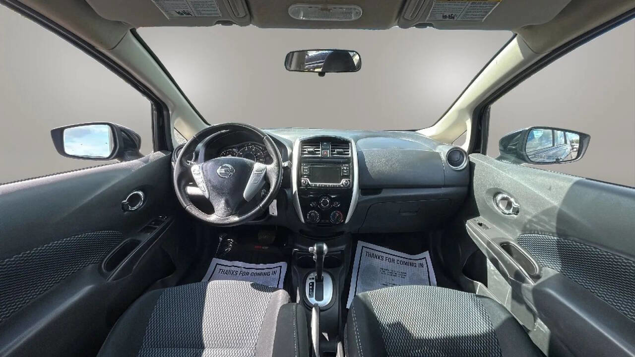 Used 2016 Nissan Versa Note SV FWD image 11
