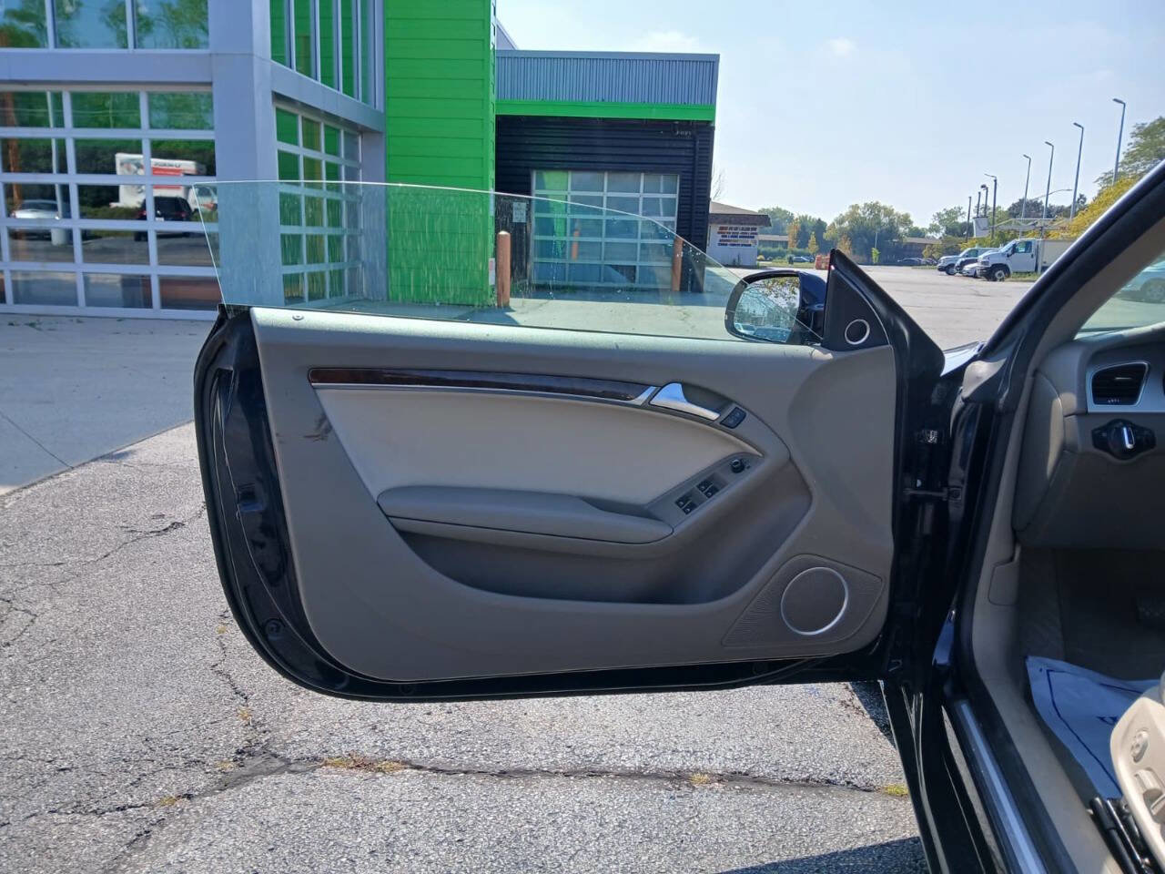 Used 2011 Audi A5 2.0T Premium Plus image 11