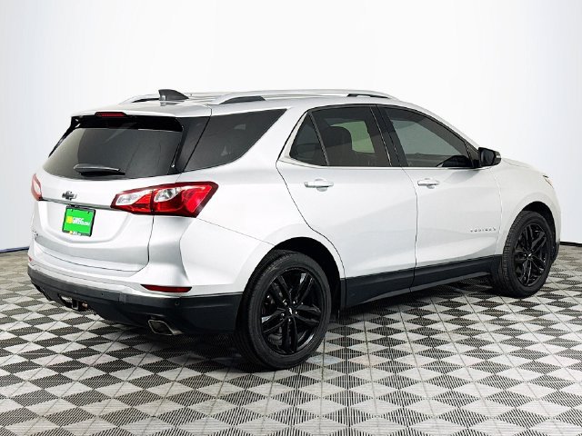 Used 2020 Chevrolet Equinox LT w/ Sport Edition FWD image 8