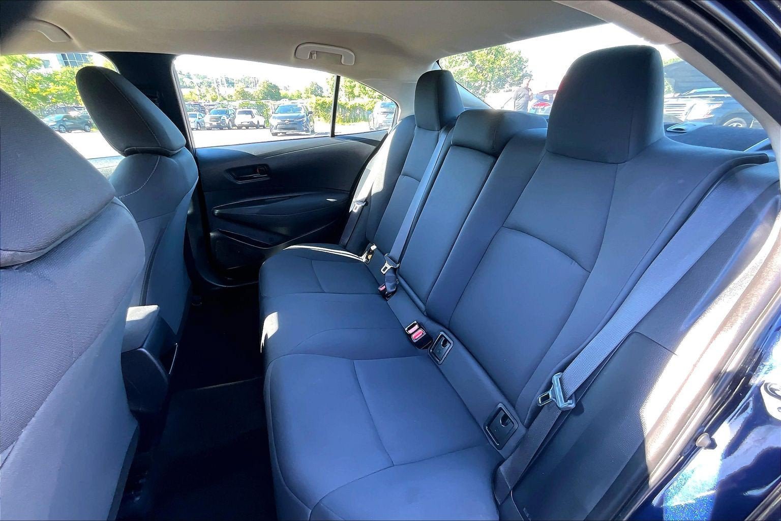 Used 2022 Toyota Corolla LE FWD image 24